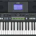 Yamaha PSR- S650