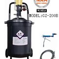 Máy bơm mỡ dùng khí nén GZ-200B