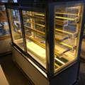 Tủ trưng bày bánh kem 4 tầng OKASU OKA-1800M