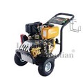 Máy rửa xe cao áp chạy bằng xăng Lutian 18G30-13 (13 hp)