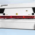 Máy cắt tôn thủy lực CNC AKOCUT C- Series 3016