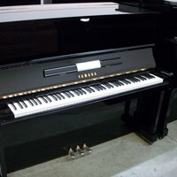 Đàn Piano Yamaha U10