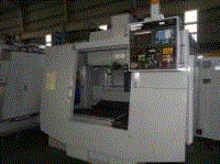 Máy phay đứng CNC Toyama TMC-40V