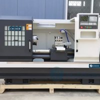 Máy tiện CNC giường phẳng CK6136